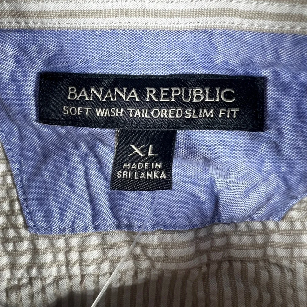 Banana Republic Mens XL Seersucker Shirt Tan White Stripe Tailored Slim Fit‎ NWT